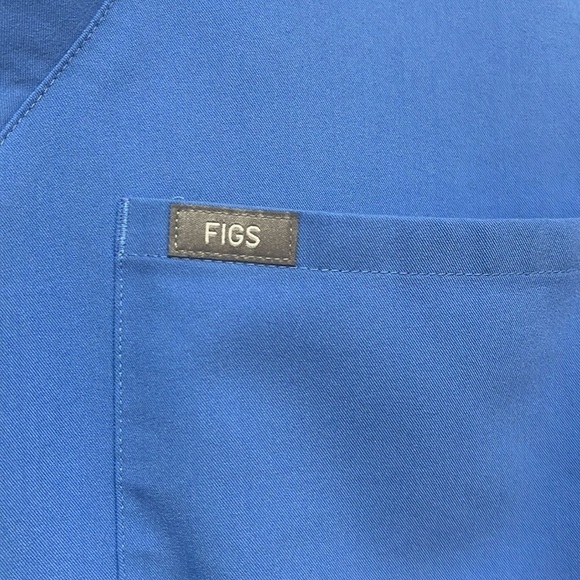 Figs Technical Collection Blue V-Neck Scrub Top Size XS - Picture 3 of 6